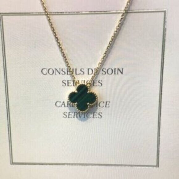 Van Cleef & Arpels Malachite 18K Gold Necklace - Picture 3 of 7